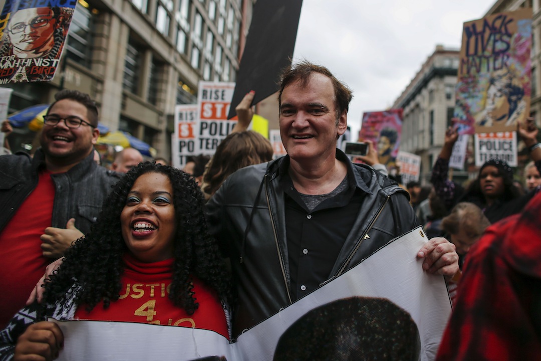 Quentin Tarantino marcia a New York contro la violenza della polizia