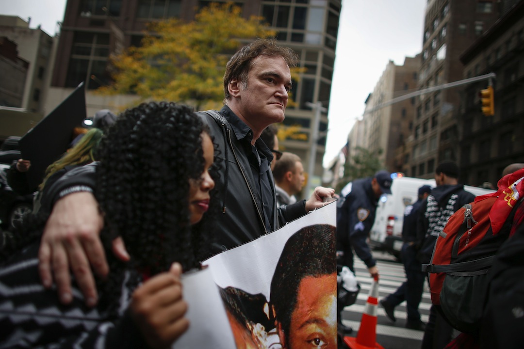 Quentin Tarantino marcia a New York contro la violenza della polizia