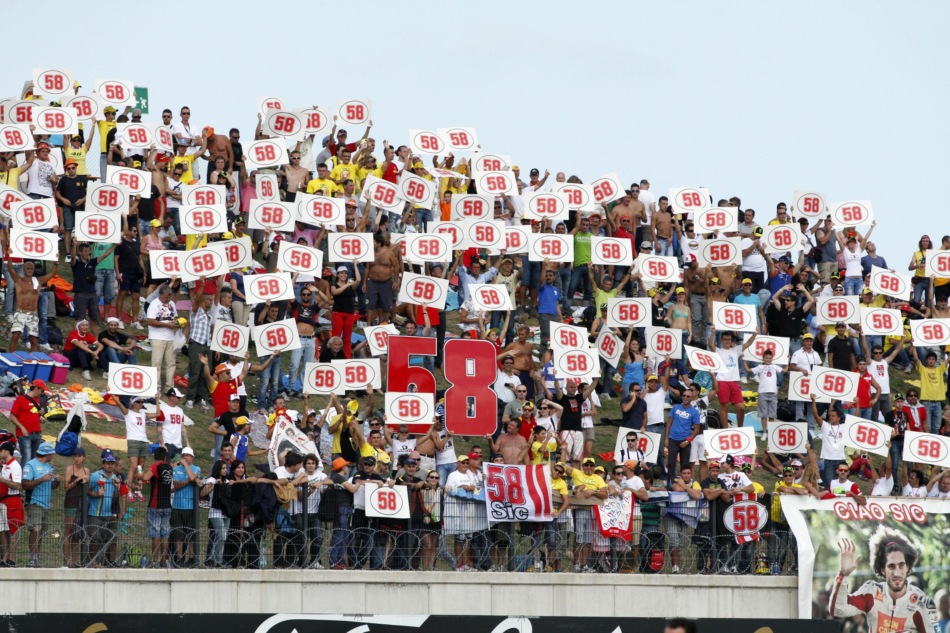 Paolo Simoncelli: “Nel 2017 la Sic58 correrà nel Motomondiale”