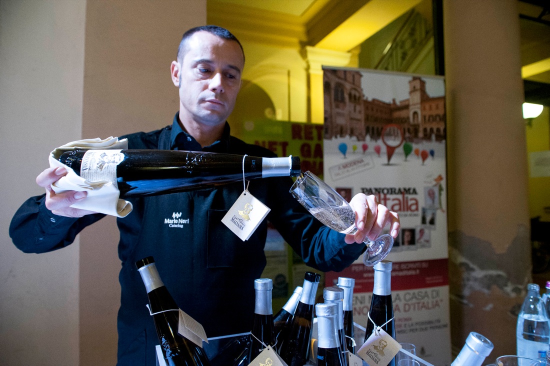 Ron, dagli anni d’oro dei cantautori all’era dei talent show Ron, dagli anni d’oro dei cantautori all’era dei talent show