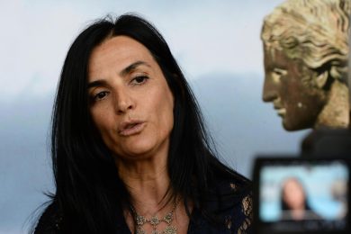 Le dimissioni della Barracciu (indagata per peculato) non richieste da Renzi