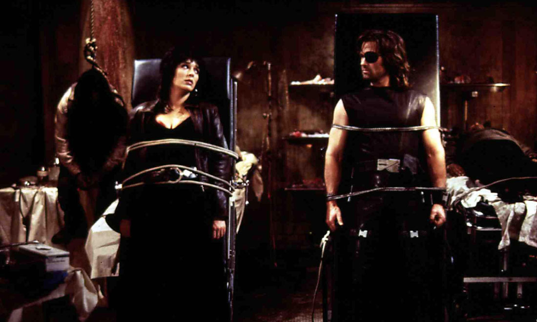 Valeria Golino, 50 anni da Hollywood alla regia con passione – Foto