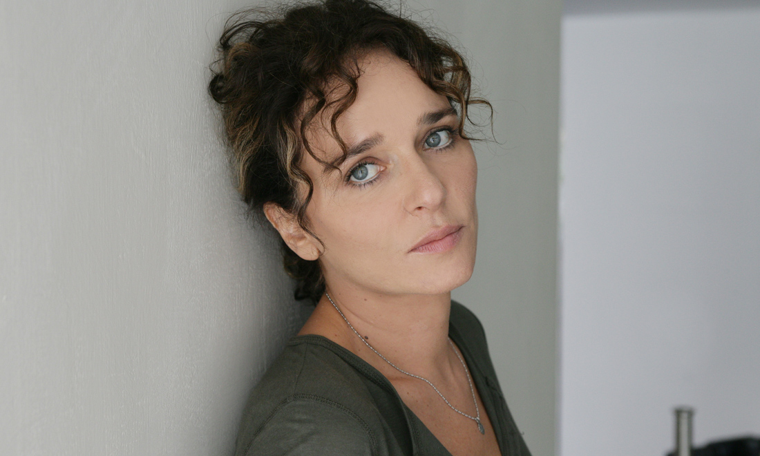 Valeria Golino, 50 anni da Hollywood alla regia con passione – Foto