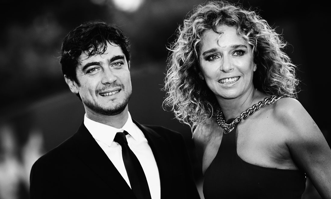 Valeria Golino, 50 anni da Hollywood alla regia con passione – Foto