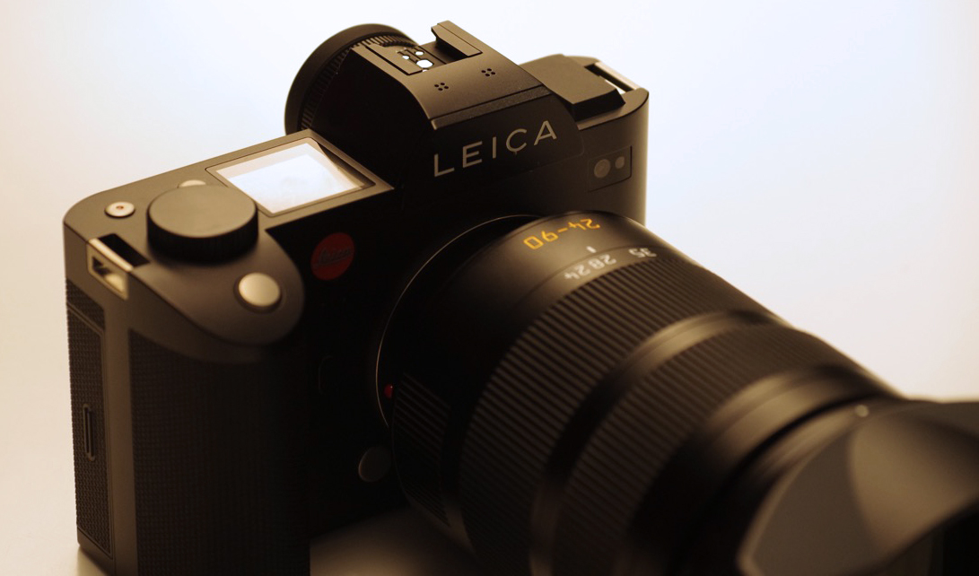 Leica SL, la mirrorless full-frame che sfida le reflex “pro” Leica SL, la mirrorless full-frame che sfida le reflex “pro”