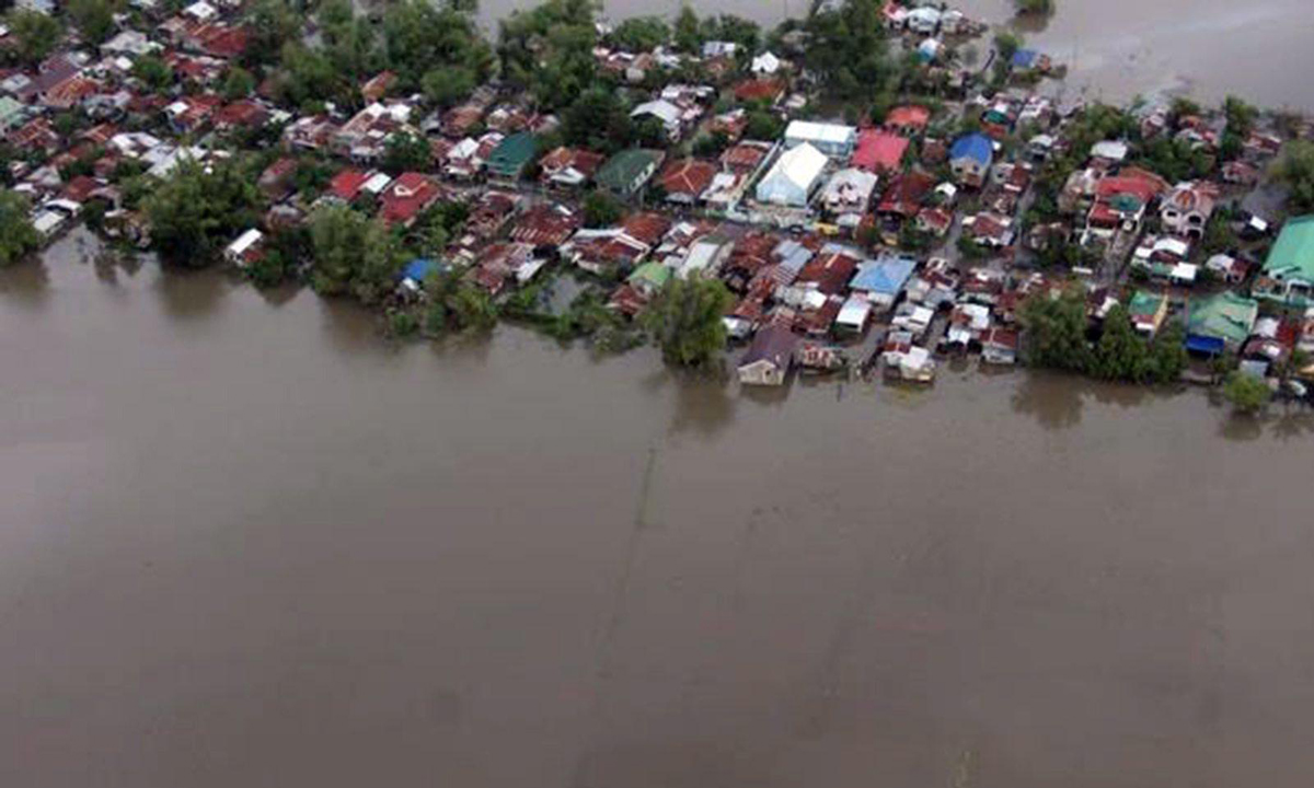Il tifone Koppu sulle Filippine – Foto