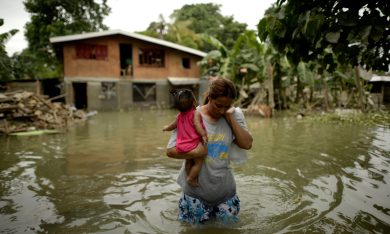 Il tifone Koppu sulle Filippine – Foto
