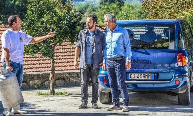 Effetti InDesiderati, le mozzarelle della terra dei fuochi al cinema con ironia