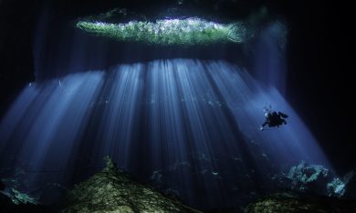 Messico, viaggio nelle grotte subacquee