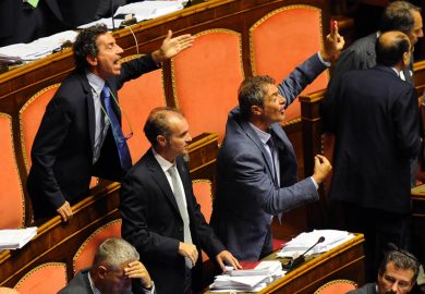 L’emergenza democratica