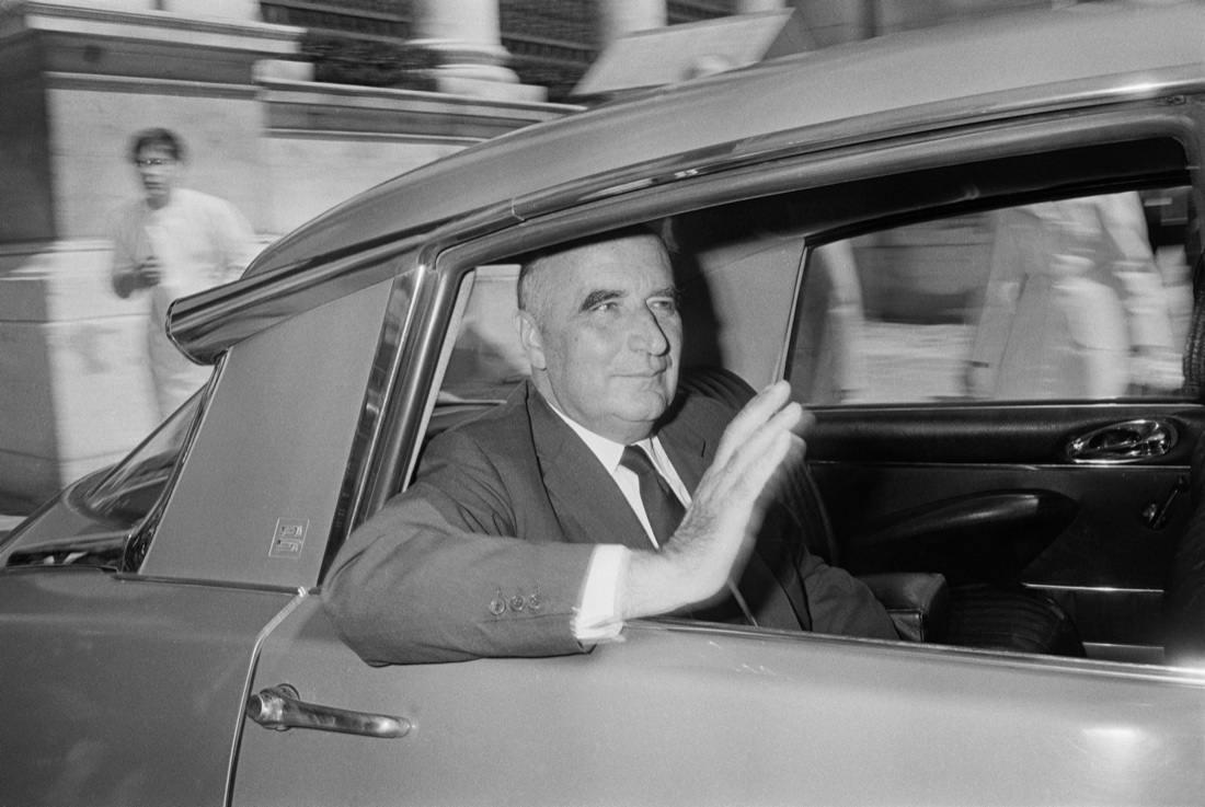 Ottobre 1955: nasce la Citroen DS, la “dea” a quattro ruote Ottobre 1955: nasce la Citroen DS, la “dea” a quattro ruote