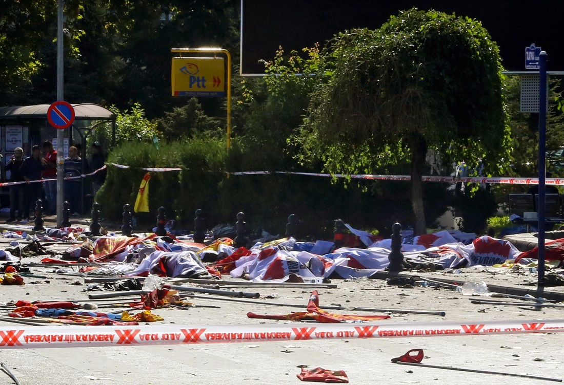 Ankara, uomini vicini all’Isis i due kamikaze della strage – FOTO – VIDEO