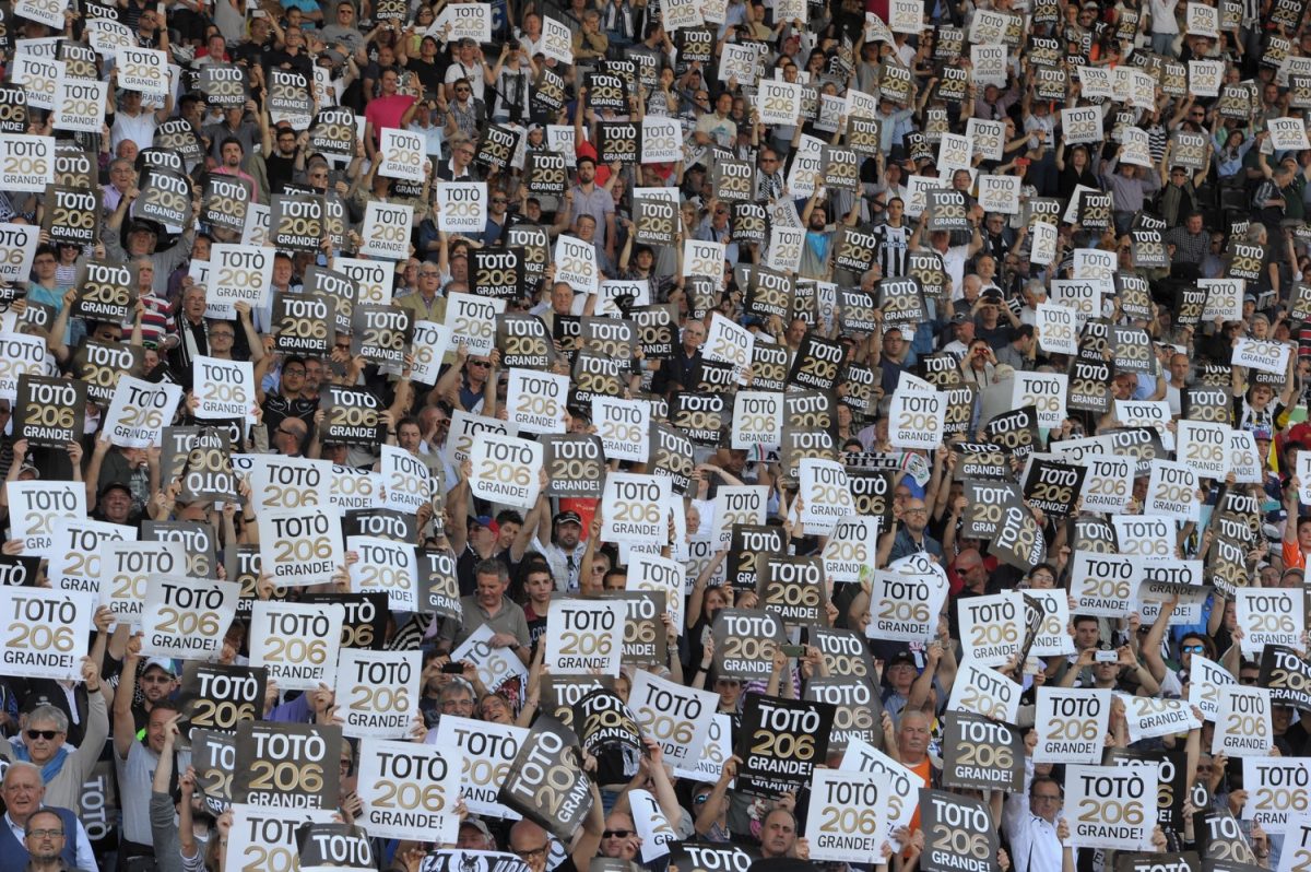 Galleria foto 'Di Natale fa 38 anni, Udine festeggia la sua leggenda: TrenTotò!' - foto 13