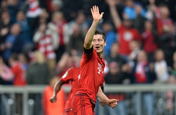 Gli incredibili record di Lewandowski: è lui l’attaccante più forte al mondo? Gli incredibili record di Lewandowski: è lui l’attaccante più forte al mondo?