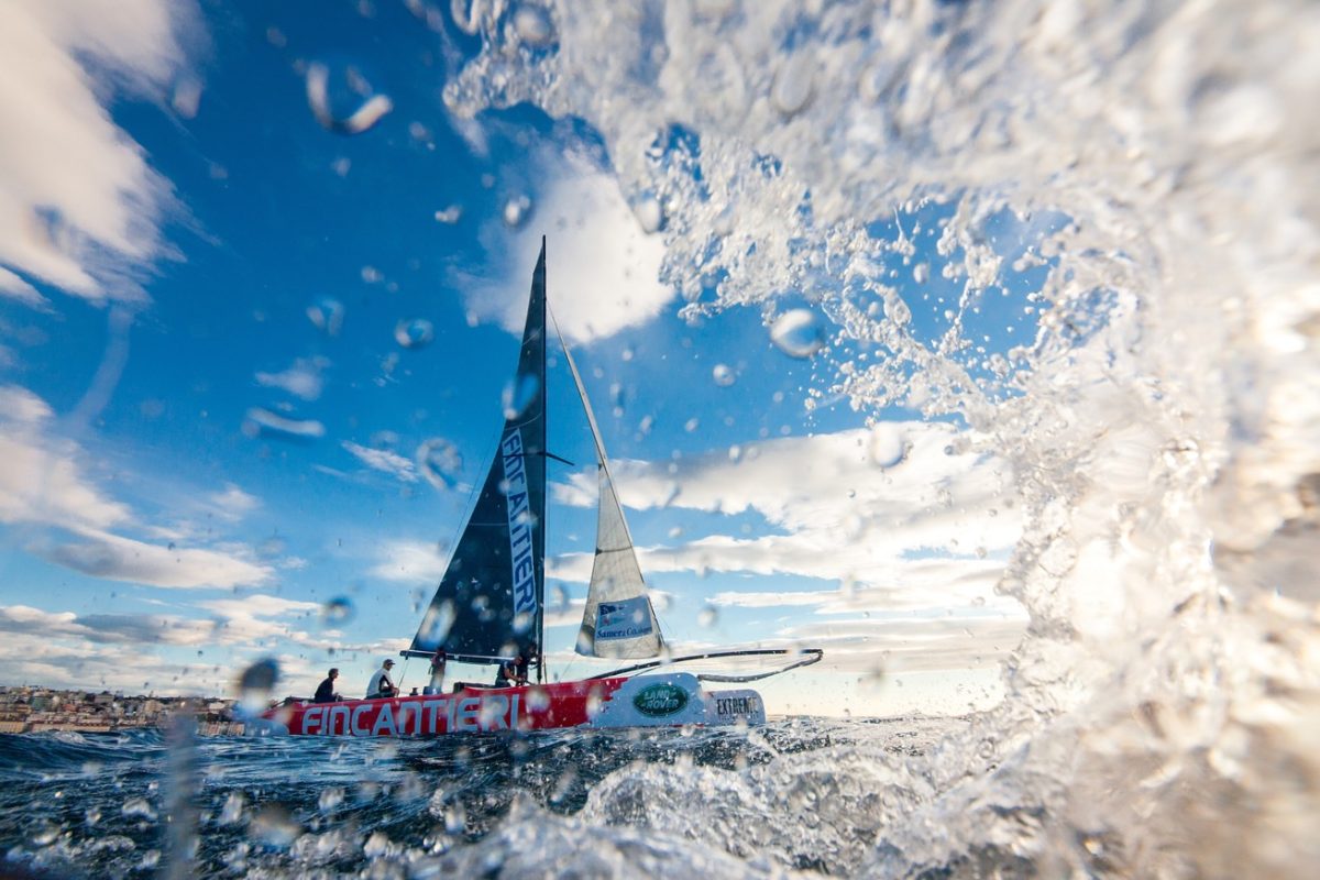 Galleria foto 'Vela, bora e spettacolo: la Barcolana numero 47 va a “Robertissima III”' - foto 15