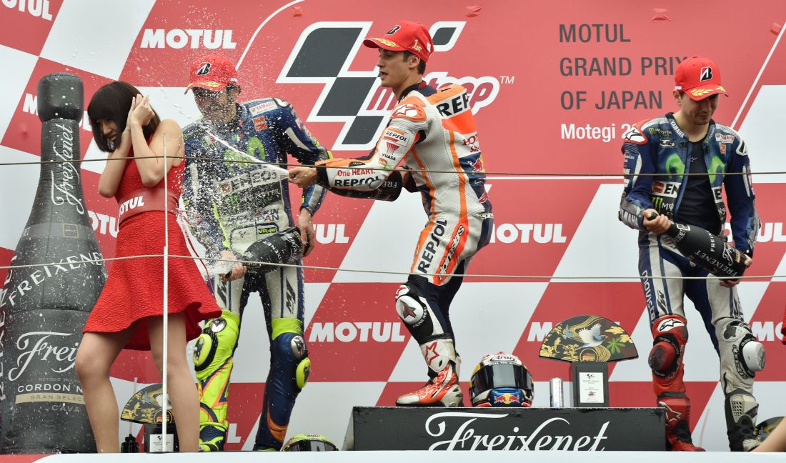 Gp Giappone: Lorenzo si sgonfia, Pedrosa vince e Rossi è 2° Gp Giappone: Lorenzo si sgonfia, Pedrosa vince e Rossi è 2°
