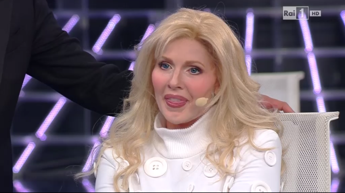 Galleria foto 'Tale e Quale Show 5: Francesco Cicchella è Francesco Renga – Le pagelle' - foto 10