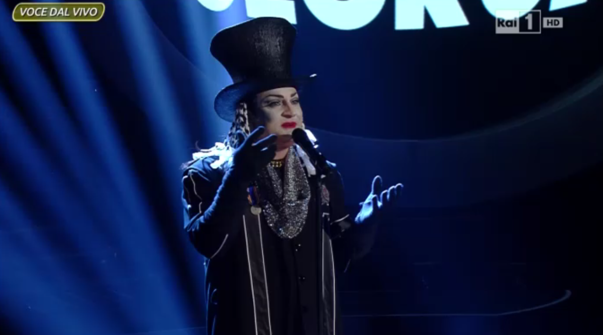 Galleria foto 'Tale e Quale Show 5: Francesco Cicchella è Francesco Renga – Le pagelle' - foto 9