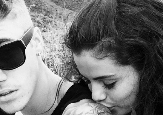 La verità di Selena Gomez: “Ho fatto la chemioterapia” La verità di Selena Gomez: “Ho fatto la chemioterapia”