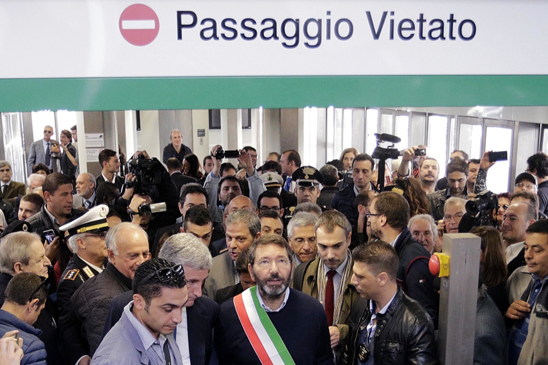 Ignazio Marino sindaco dimissionario: la storia in 30 foto