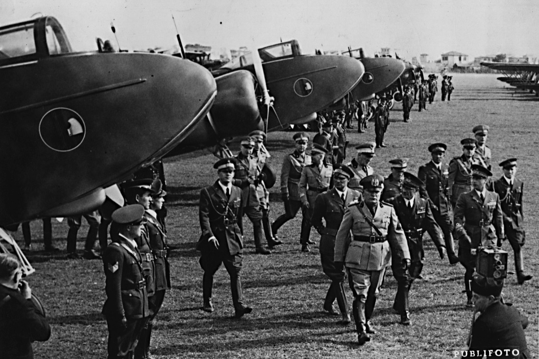 Bombardamenti italiani in guerra: foto di un secolo di storia (1911-2011)