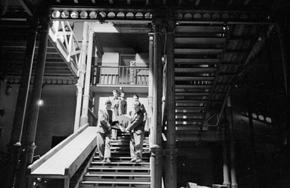 Bombe sulla croce rossa: quando l’ospedale è colpito (1915-2015) -foto Bombe sulla croce rossa: quando l’ospedale è colpito (1915-2015) -foto