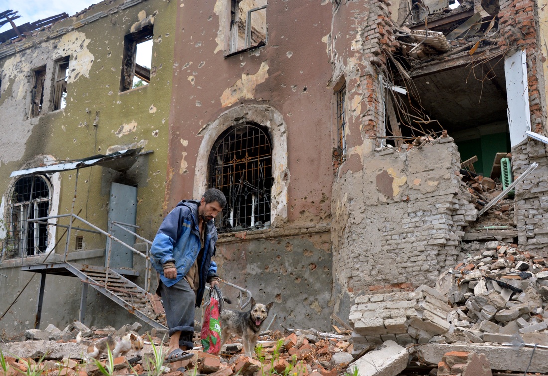 Bombe sulla croce rossa: quando l’ospedale è colpito (1915-2015) -foto Bombe sulla croce rossa: quando l’ospedale è colpito (1915-2015) -foto