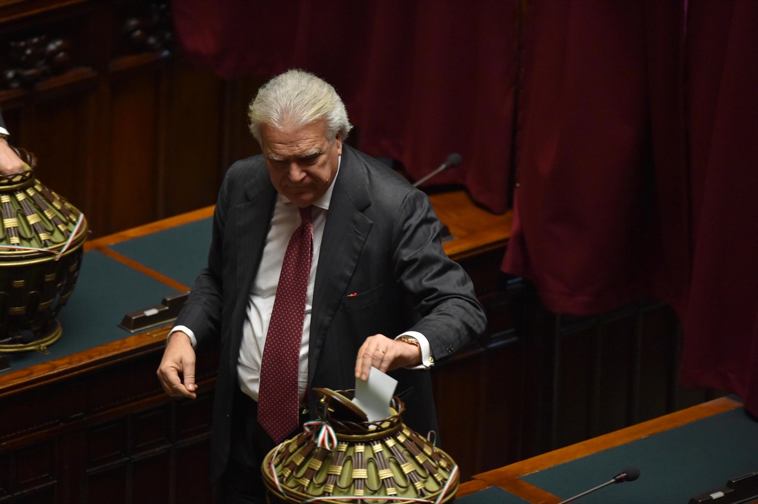 Perché Verdini serve sia a Renzi che a Bersani Perché Verdini serve sia a Renzi che a Bersani