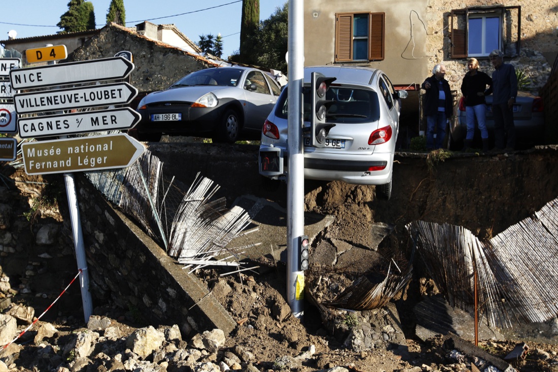 Tempesta in Costa Azzurra: tra i 19 morti anche un uomo italiano – FOTO e VIDEO Tempesta in Costa Azzurra: tra i 19 morti anche un uomo italiano – FOTO e VIDEO