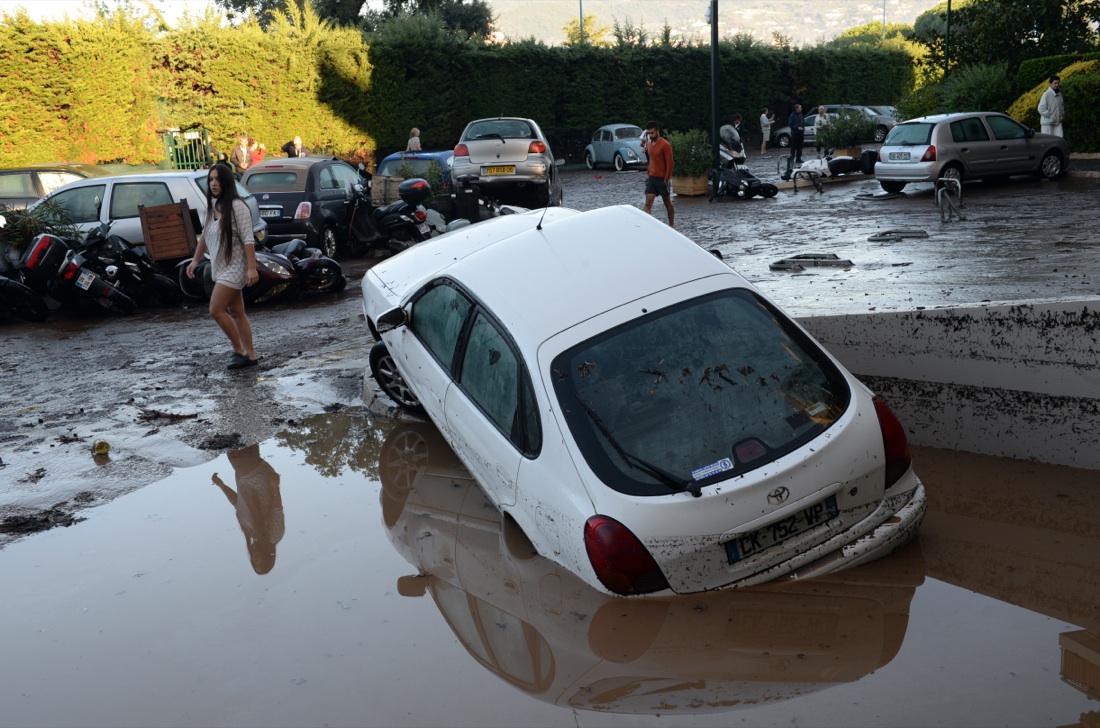 Tempesta in Costa Azzurra: tra i 19 morti anche un uomo italiano – FOTO e VIDEO Tempesta in Costa Azzurra: tra i 19 morti anche un uomo italiano – FOTO e VIDEO
