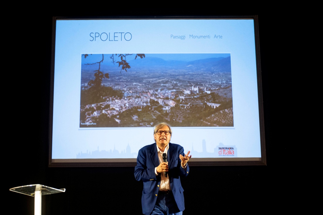 Spoleto città d’arte scoperta con Vittorio Sgarbi