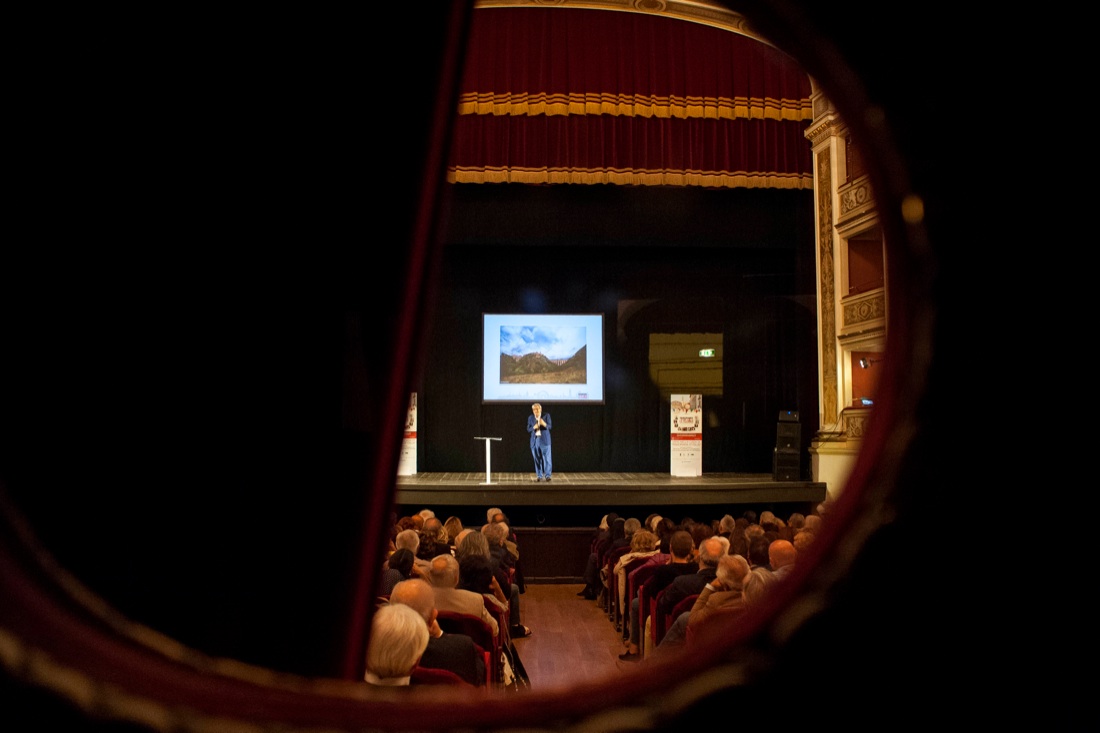 Spoleto città d’arte scoperta con Vittorio Sgarbi