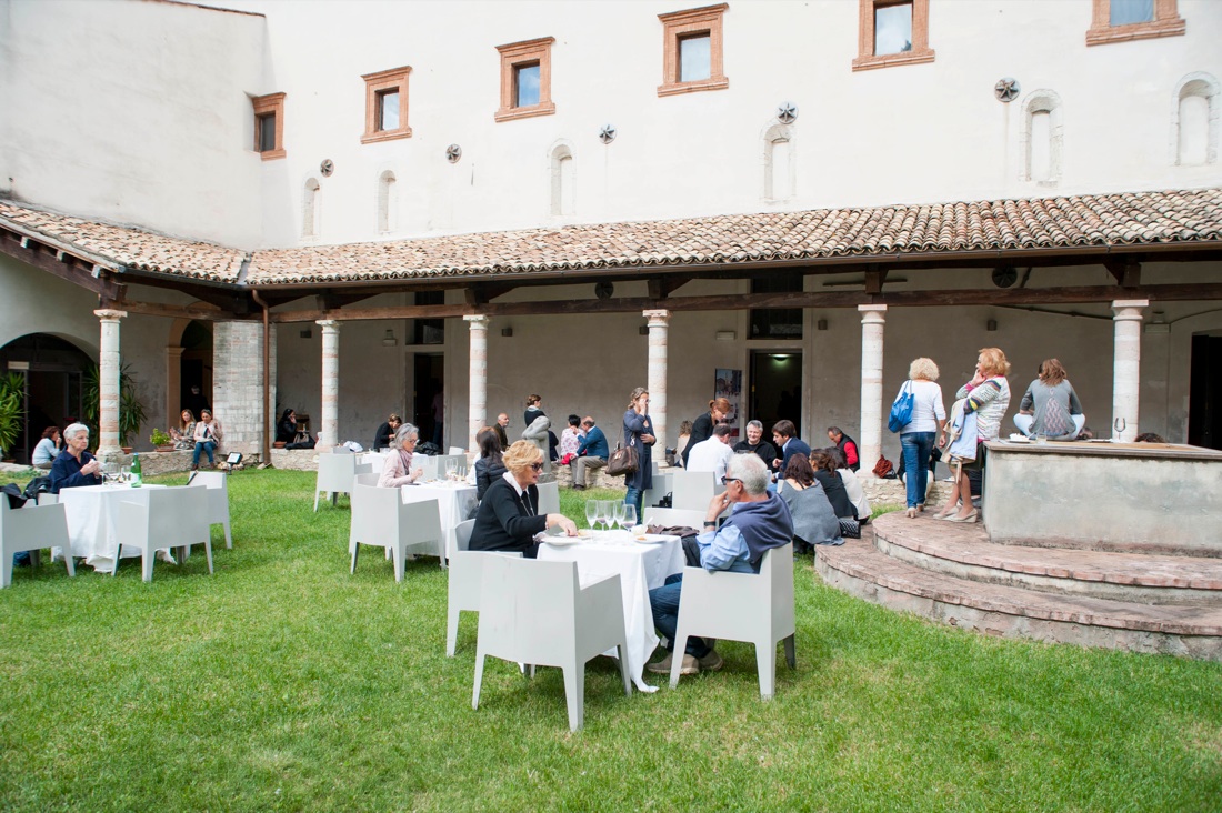 L’alta cucina a Spoleto con Giovanna Tomassoni L’alta cucina a Spoleto con Giovanna Tomassoni