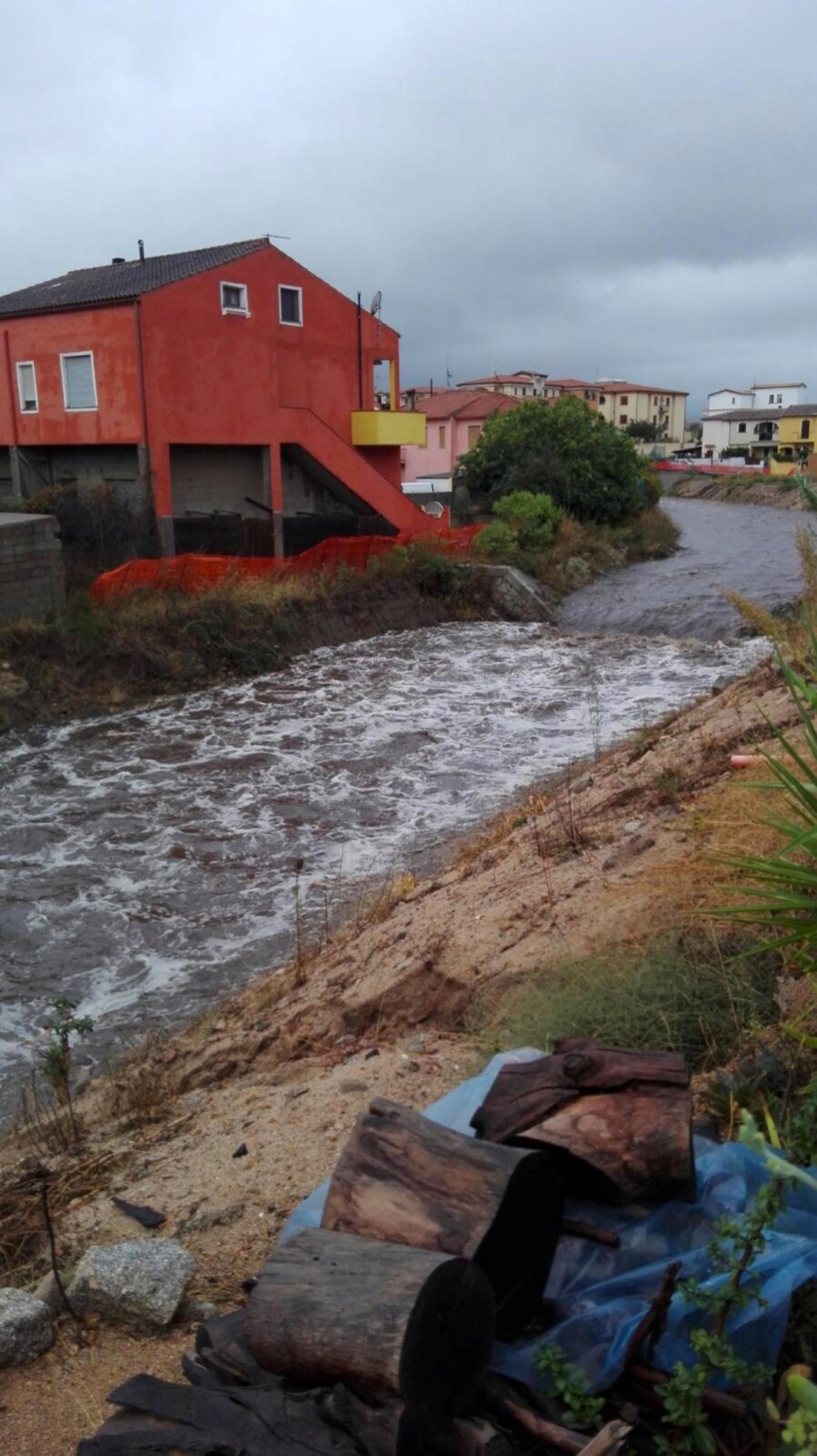 Il ciclone lascia la Sardegna, ma il maltempo attacca il resto d’Italia Il ciclone lascia la Sardegna, ma il maltempo attacca il resto d’Italia