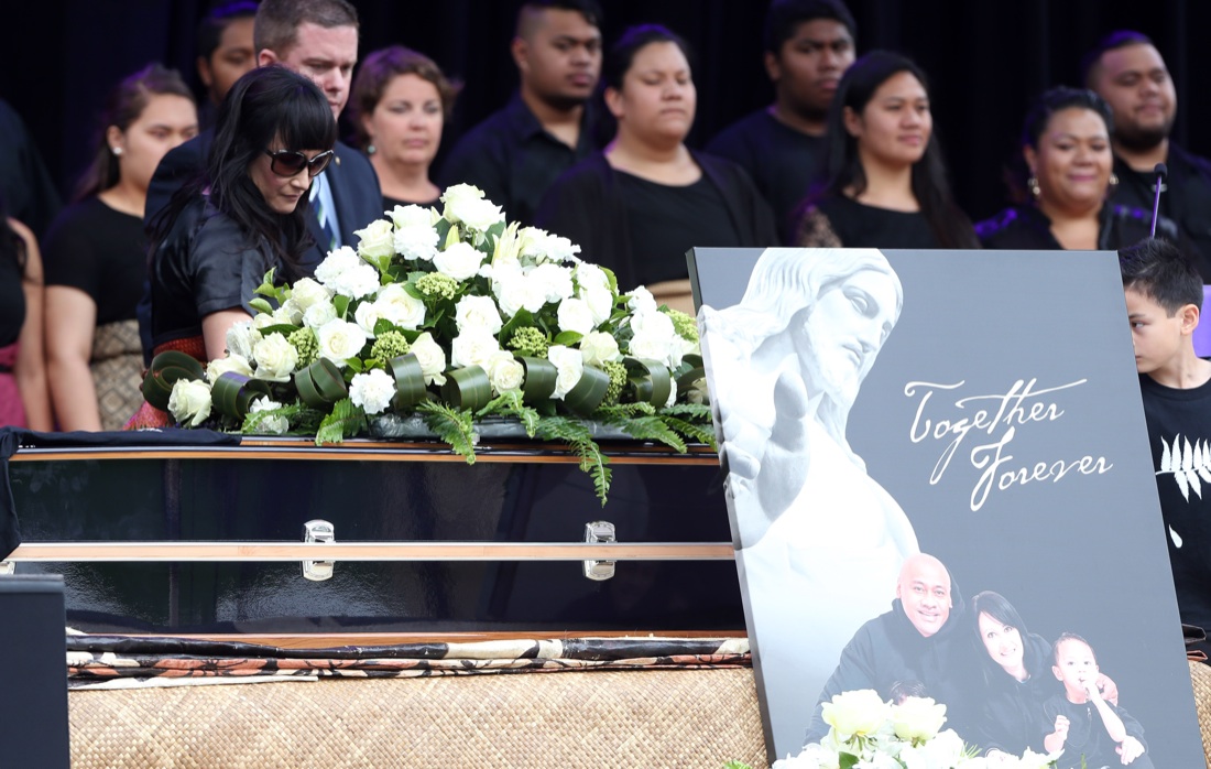 Rugby: le foto dei funerali di Lomu (e il video dell’ultima haka)