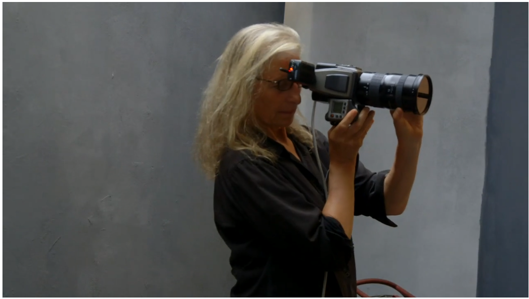 Il calendario Pirelli 2016 si veste dei successi delle donne