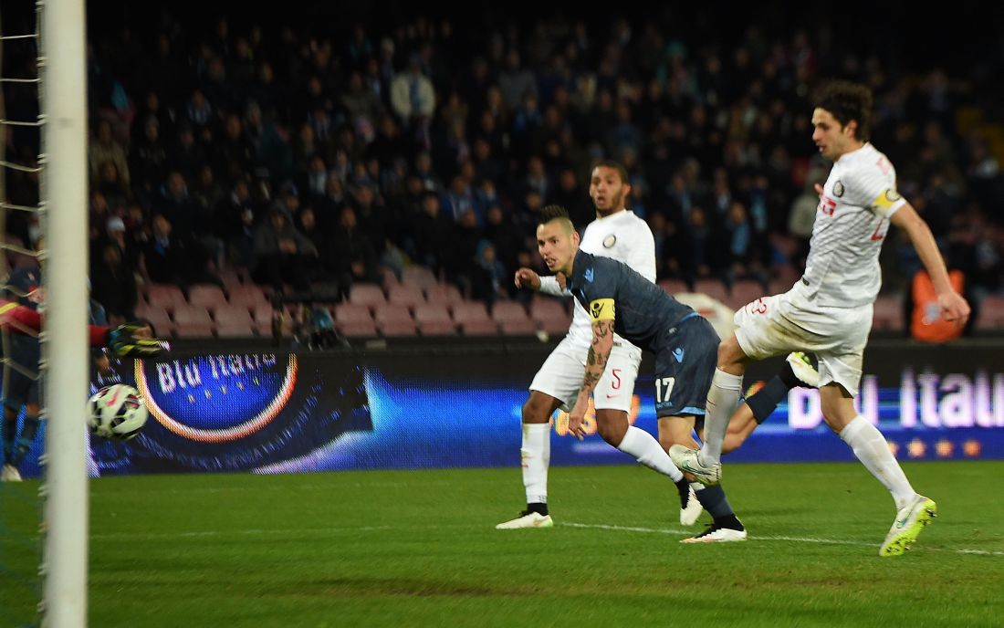 Napoli-Inter, le sfide più emozionanti degli ultimi 15 anni Napoli-Inter, le sfide più emozionanti degli ultimi 15 anni