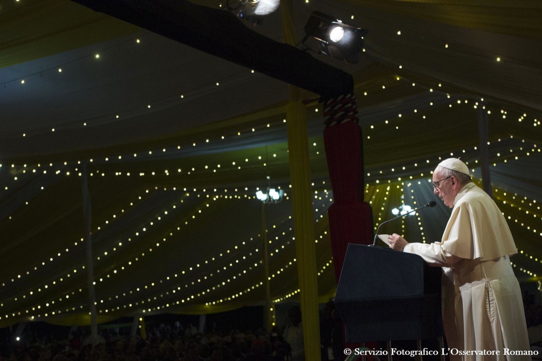 Il Papa ai musulmani nella Repubblica Centrafricana: “Siamo fratelli” – Foto