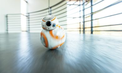 I migliori droni e robot per Natale, da Star Wars e oltre