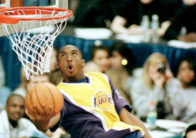 Nba, il ritiro Kobe Bryant: 20 anni di carriera con i Lakers
