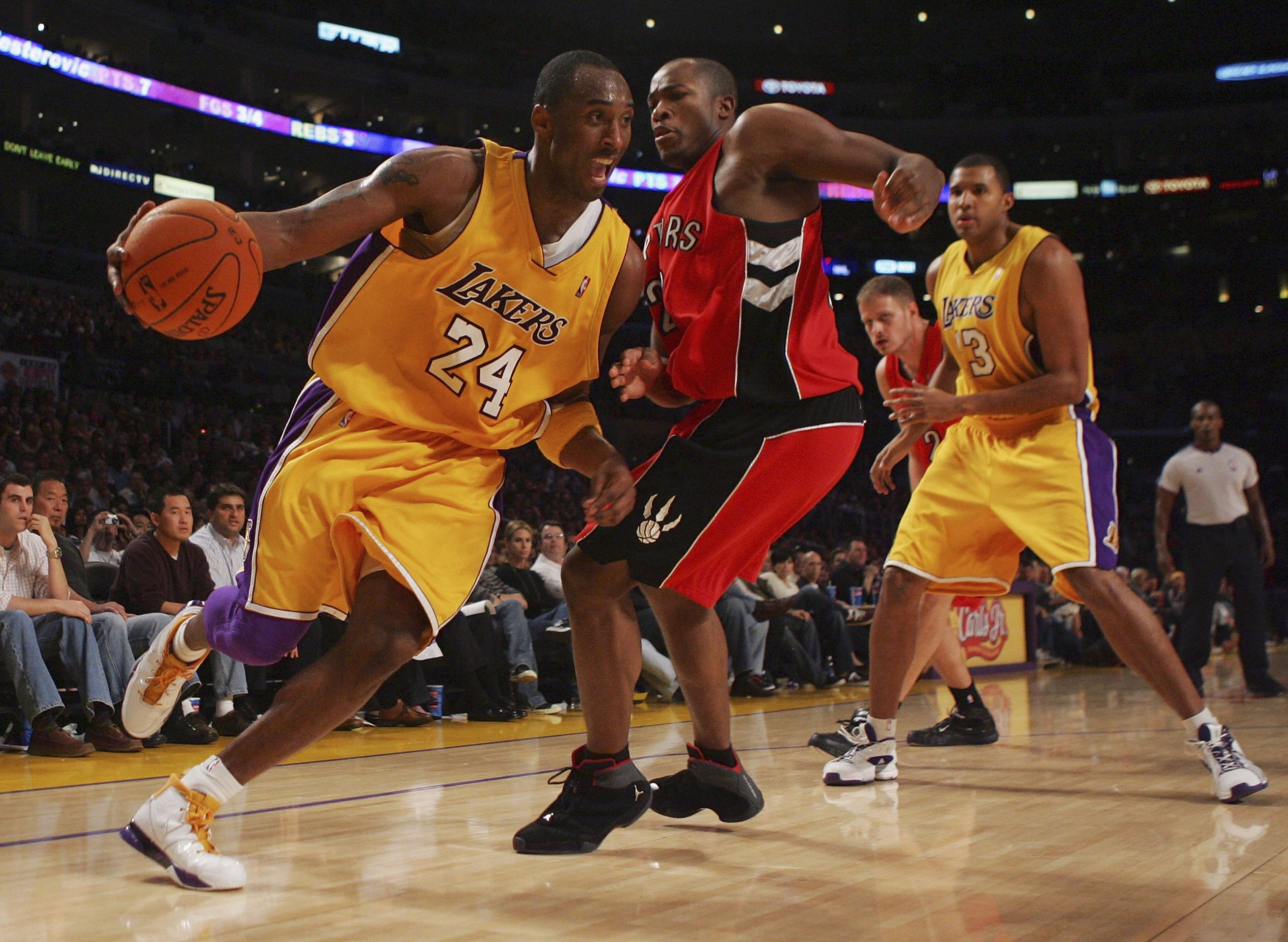 Nba, il ritiro Kobe Bryant: 20 anni di carriera con i Lakers