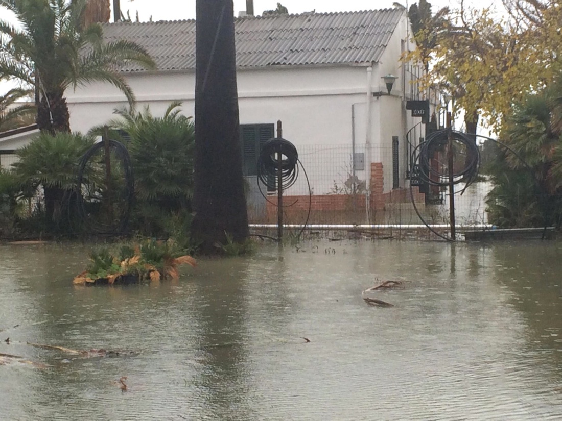 Maltempo, il Molise paralizzato da neve e pioggia – Foto