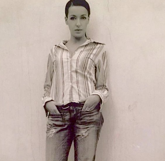 Parigi, omaggio alle vittime: “Noi continueremo a cantare” – Foto