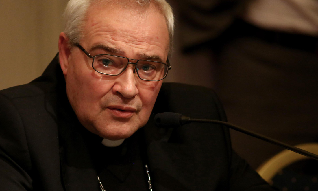 Monsignor Luigi Negri: “Chi sono io per giudicare il Papa?”
