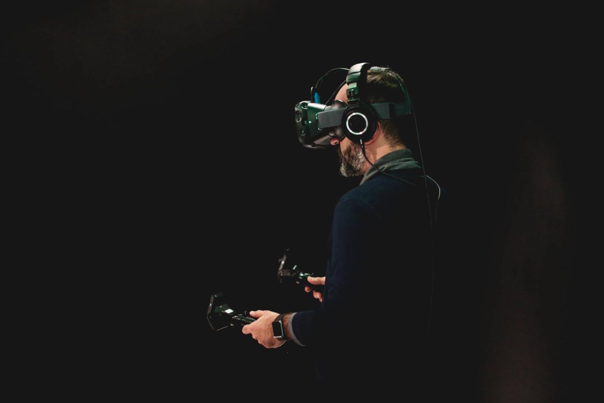 Galleria foto 'HTC Vive: la realtà virtuale oltre il videogioco' - foto 2