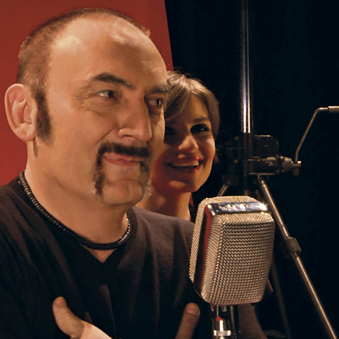 Zois, “Stella contraria”: il brano scritto con Mango – Il videoclip Zois, “Stella contraria”: il brano scritto con Mango – Il videoclip