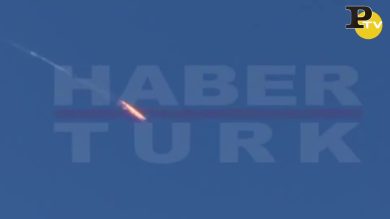 Siria: Turchia abbatte aereo russo, il video