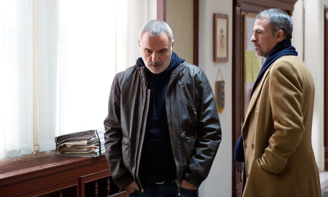 Uno per tutti di Mimmo Calopresti: Panariello in versione noir – Video Uno per tutti di Mimmo Calopresti: Panariello in versione noir – Video