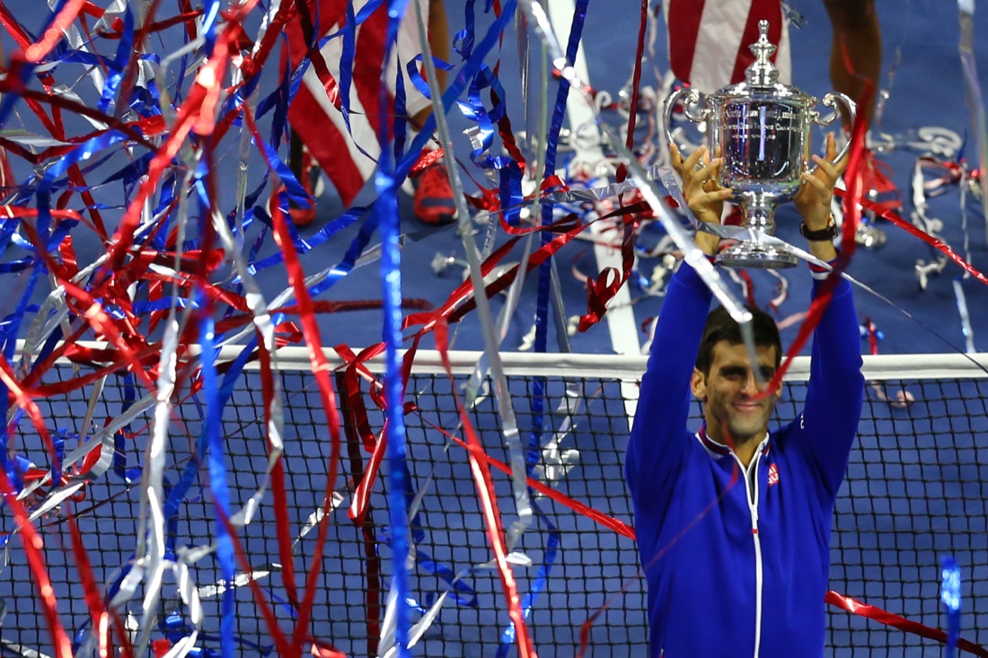 Tennis Masters: Djokovic trionfa su Federer e alza l’11° trofeo del 2015 Tennis Masters: Djokovic trionfa su Federer e alza l’11° trofeo del 2015