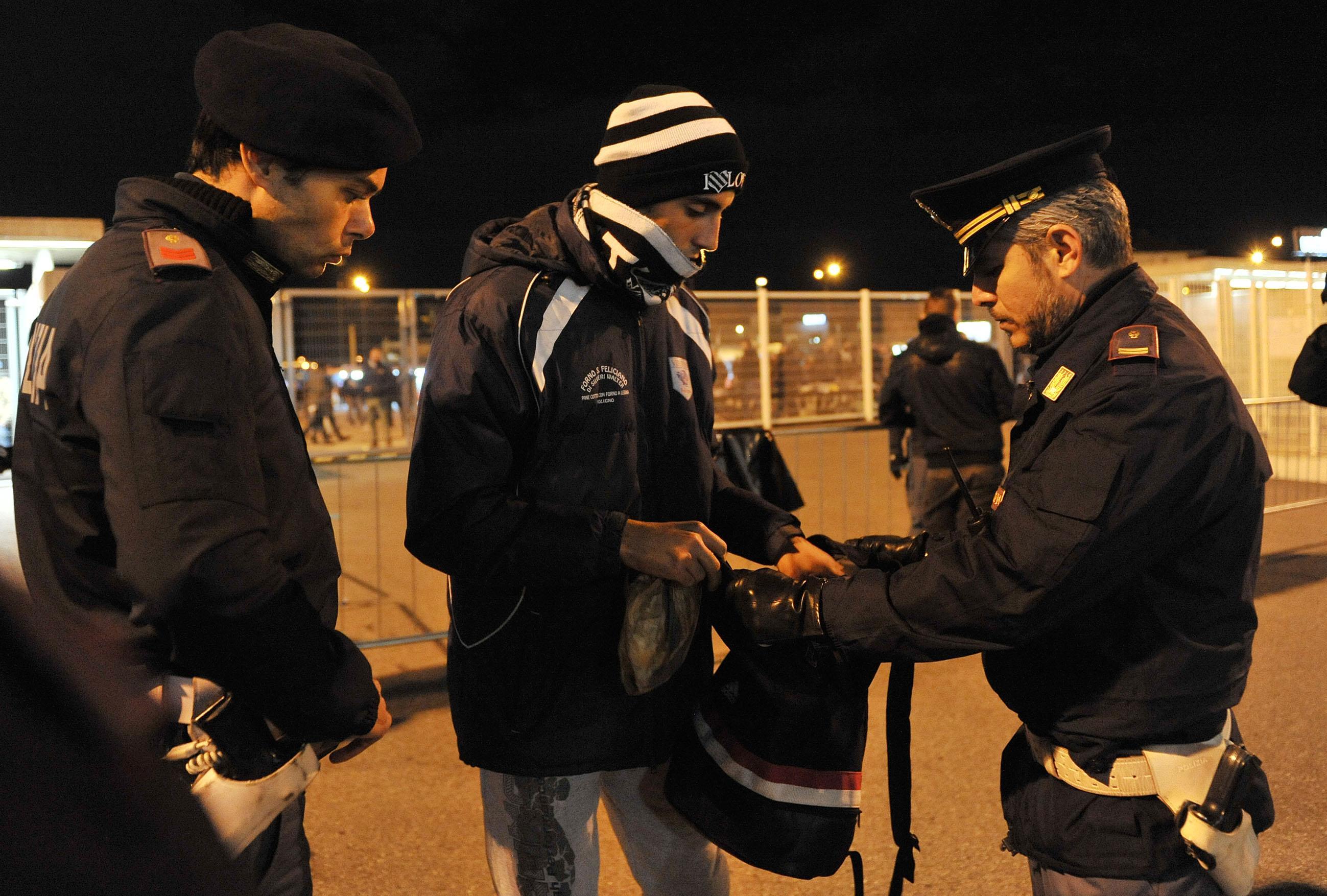 Juventus-Milan 1-0: Dybala affonda Mihajlovic Juventus-Milan 1-0: Dybala affonda Mihajlovic